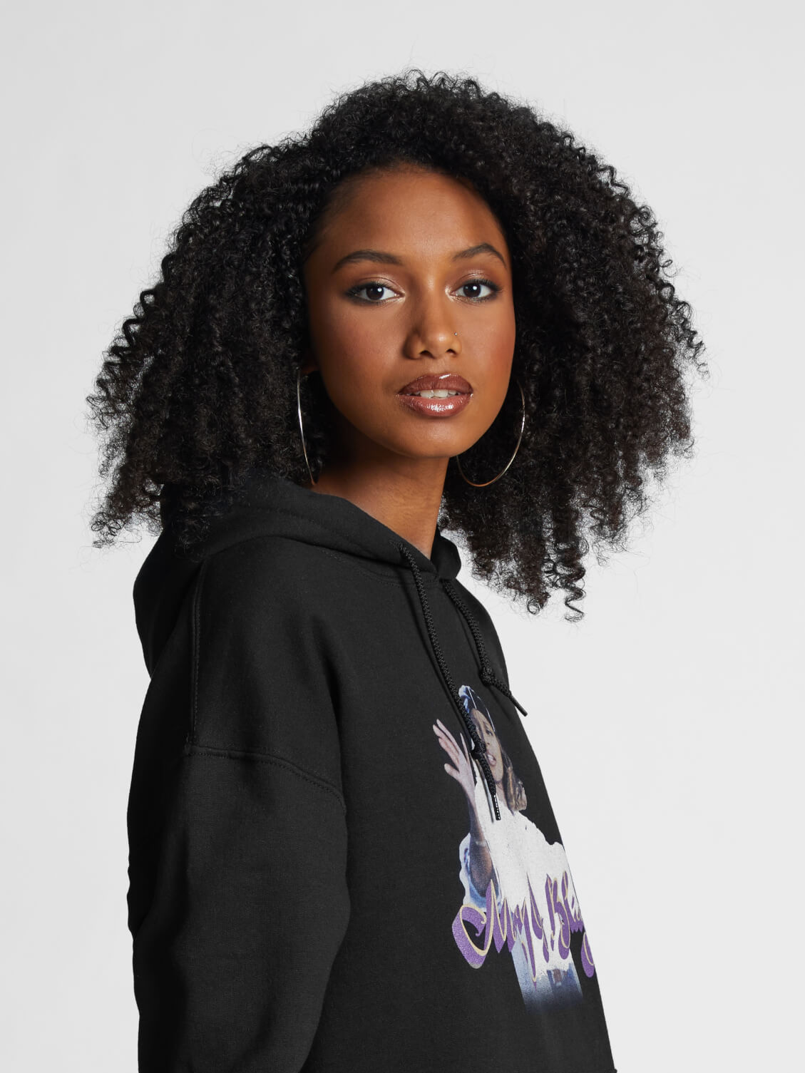 What's the 411? Remix Script Logo Pullover Hoodie - Model Shot 2